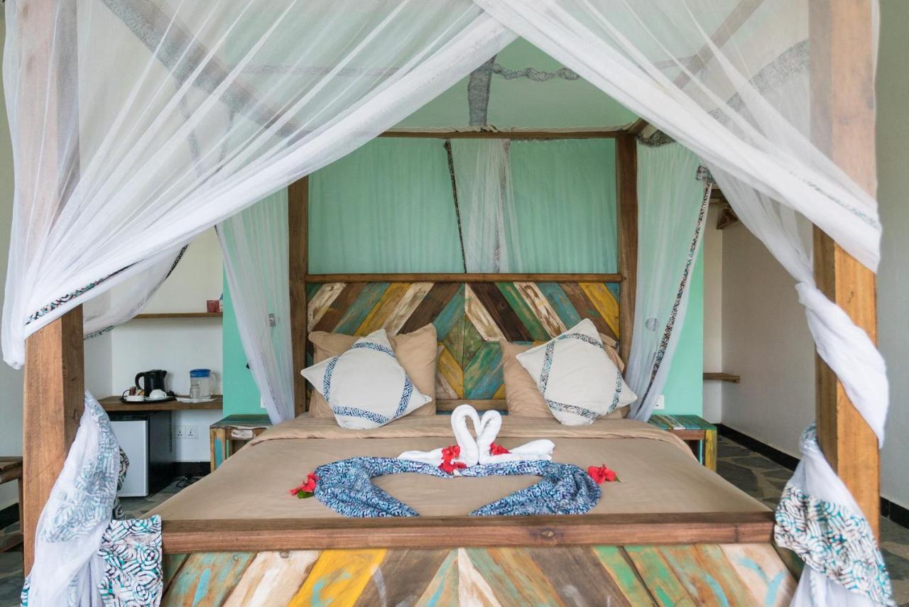 Resort Zanzibar Bay & Uroa