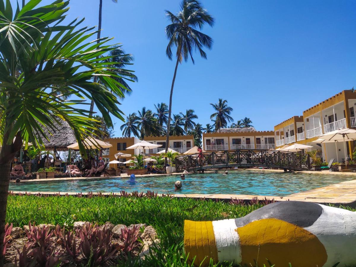 Resort Zanzibar Bay & Uroa